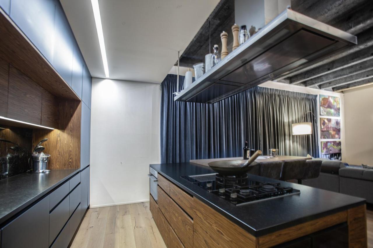 Contemporary Apartment With Fireplace & Terrace Banská Bystrica Extérieur photo
